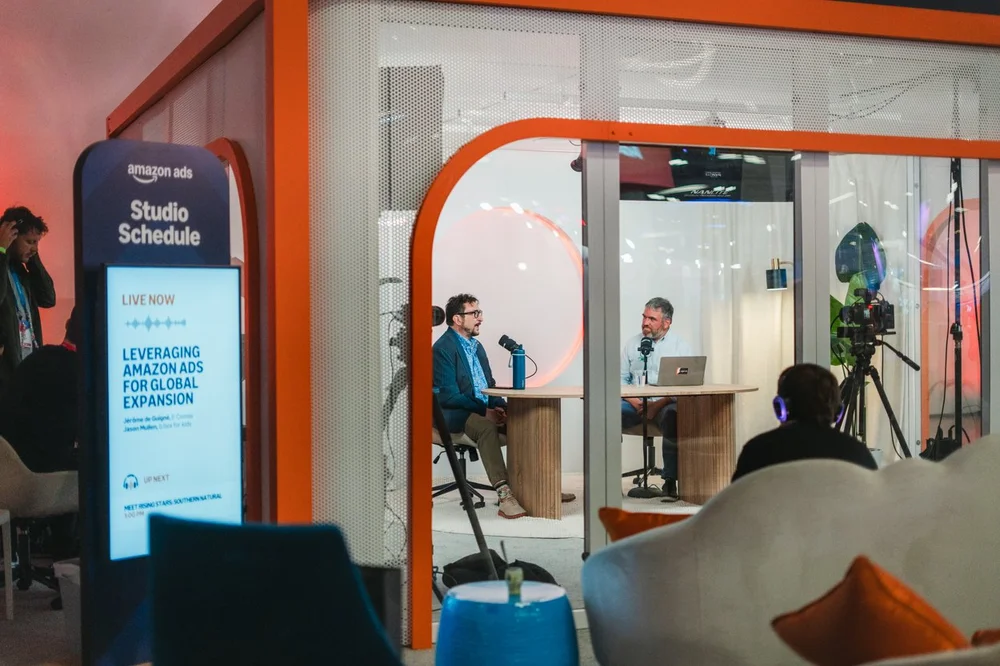 e-Comas and b.box for kids at Amazon Accelerate